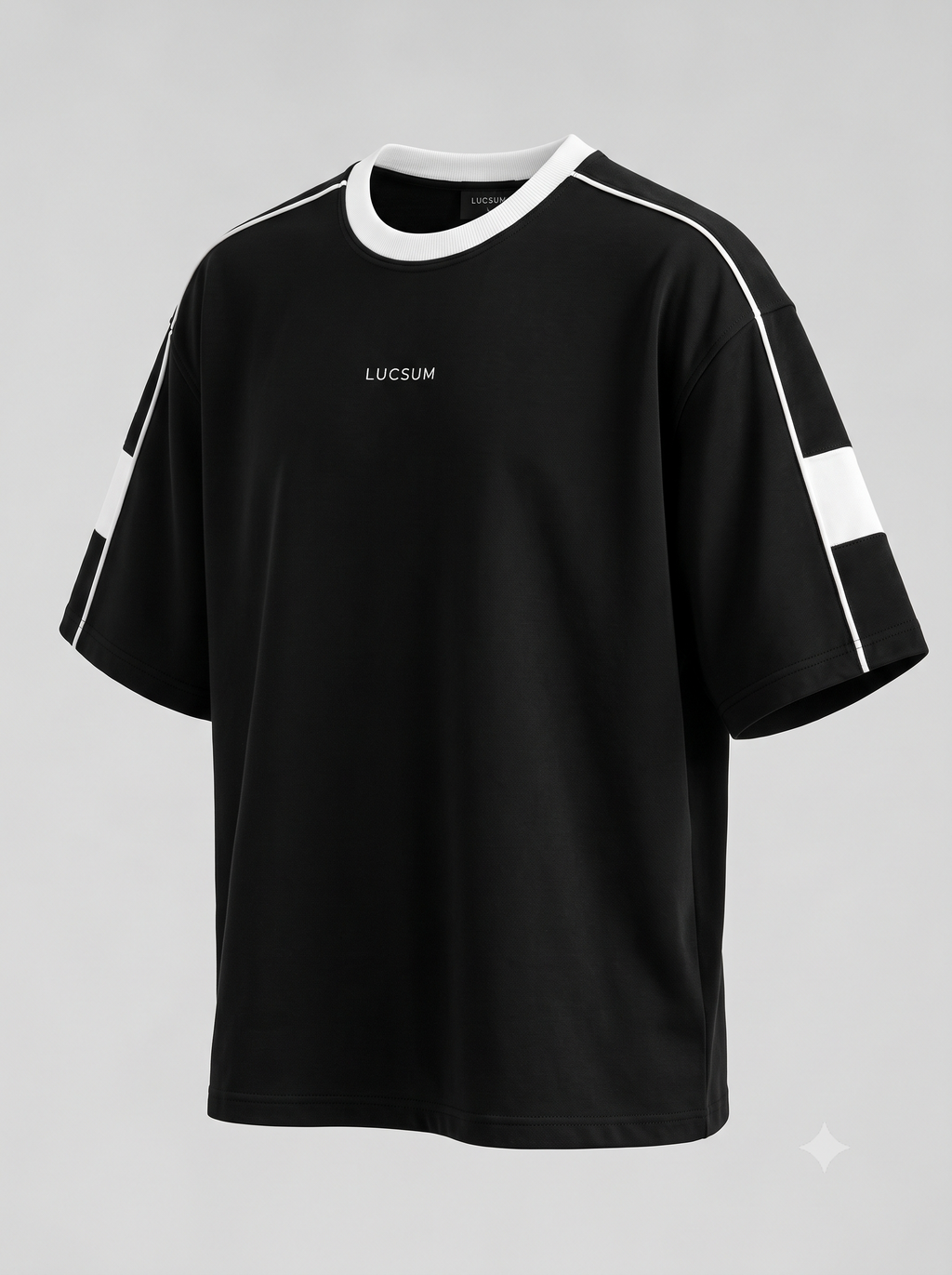 Lucsum Contrast Panel Black — Three-quarter view