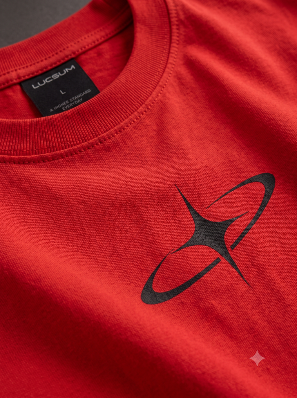 Lucsum Celestial Graphic Red — Macro close-up