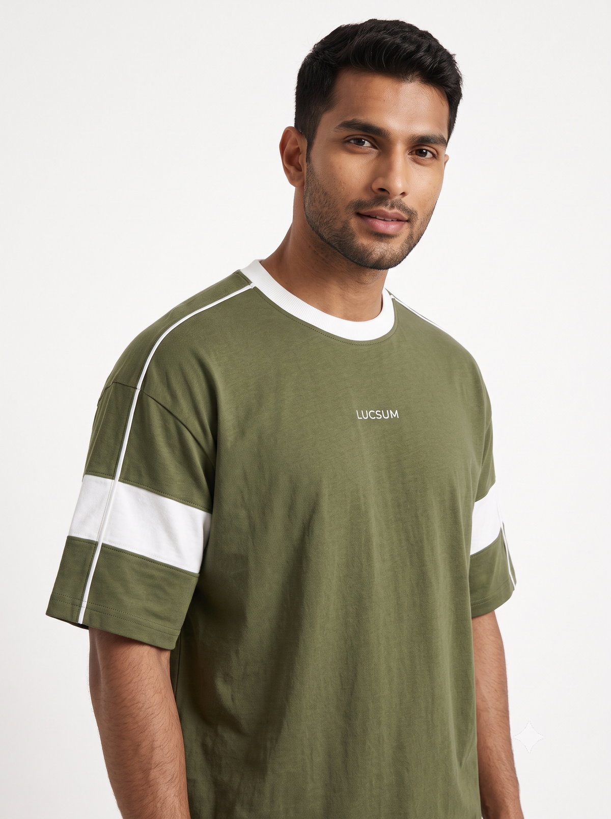 Lucsum Contrast Panel Olive — Lifestyle view