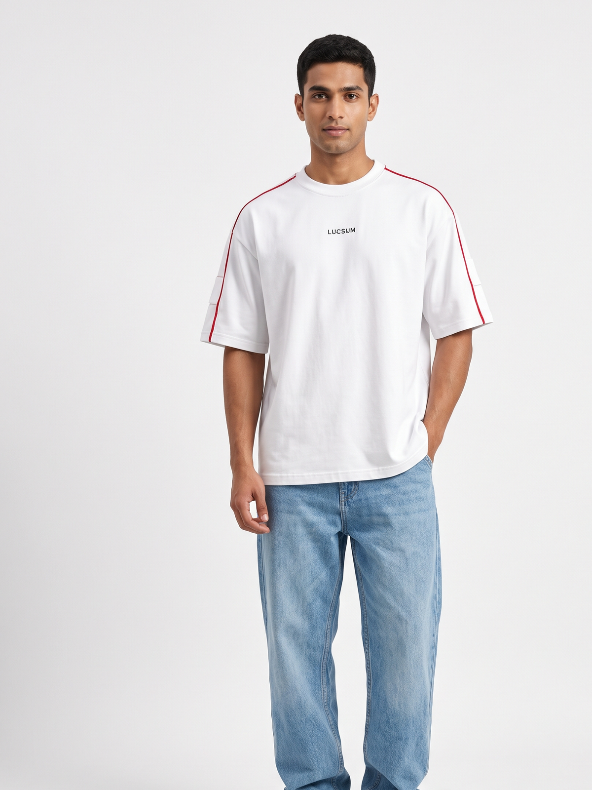 Lucsum Contrast Panel White — On-model view