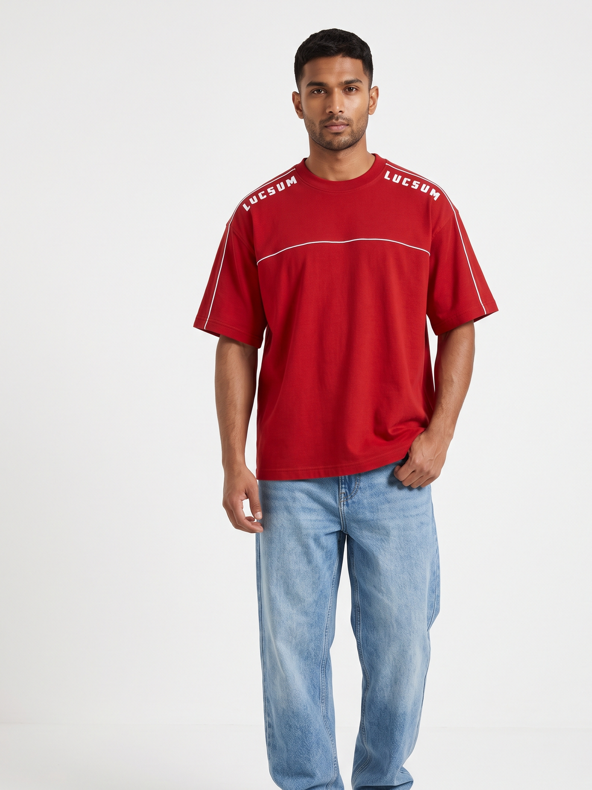 Lucsum Shoulder Logo Red — On-model view