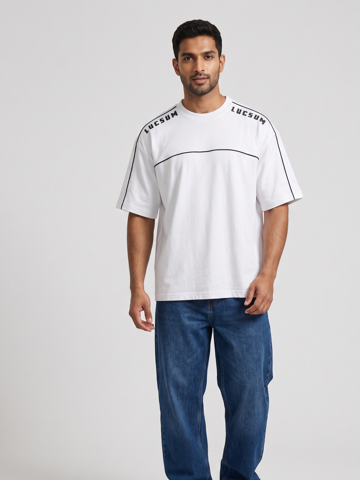 Lucsum Shoulder Logo White — On-model view